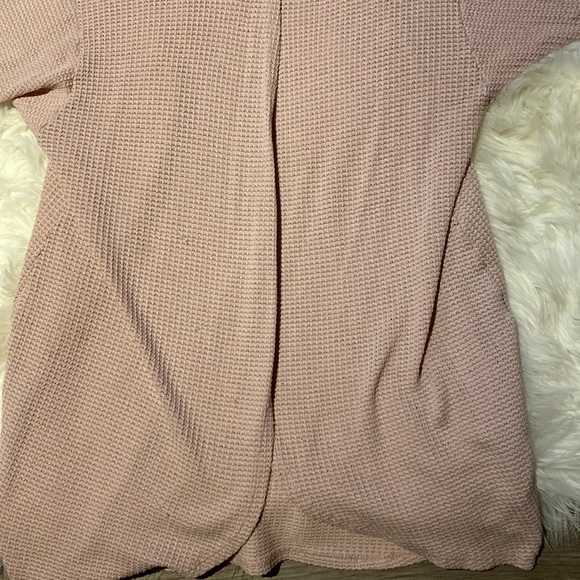 Eclipse Shrug Sweater Size small Rose Color - Picture 3 of 8